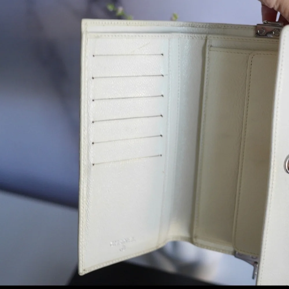 💖Authentic CHANEL TRIFOLD Wallet - Picture 7 of 13